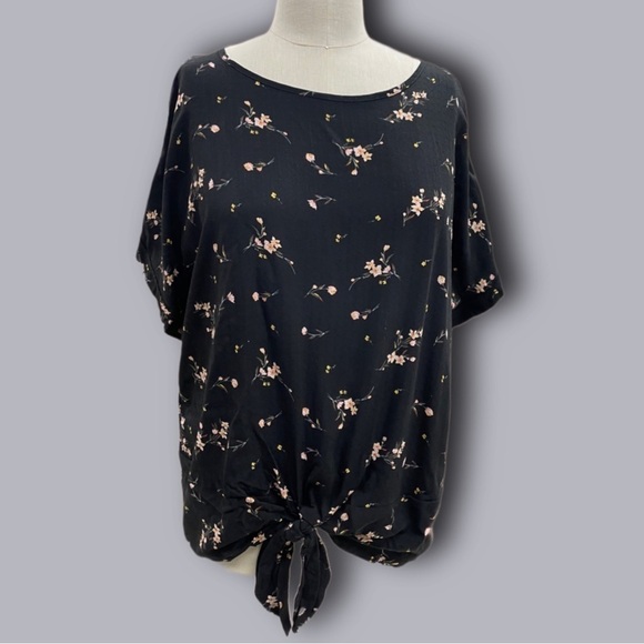 Buffalo David Bitton NWT Black Floral blouse - Size XXL - Picture 1 of 13